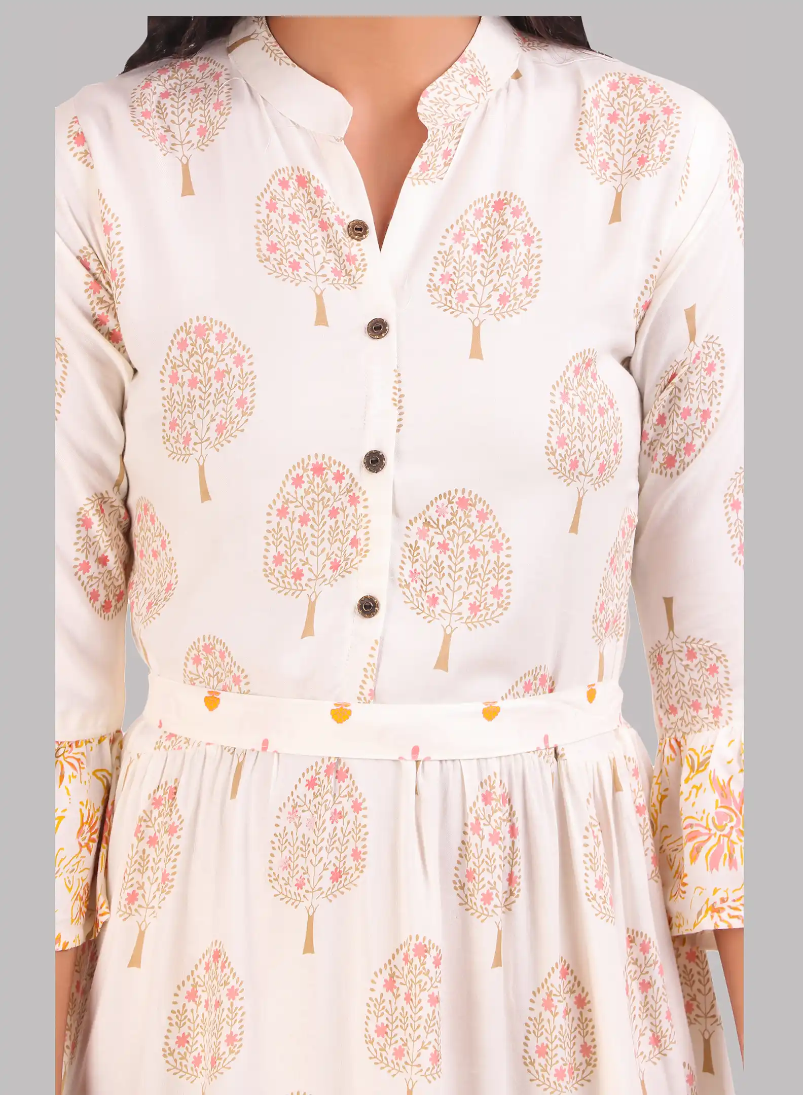 White Long Printed Gown - Image 6